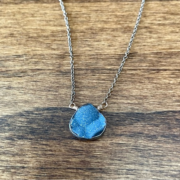 RARE Julio Designs Handmade Druzy Necklace | Layering Necklace | Gold - Picture 7 of 10